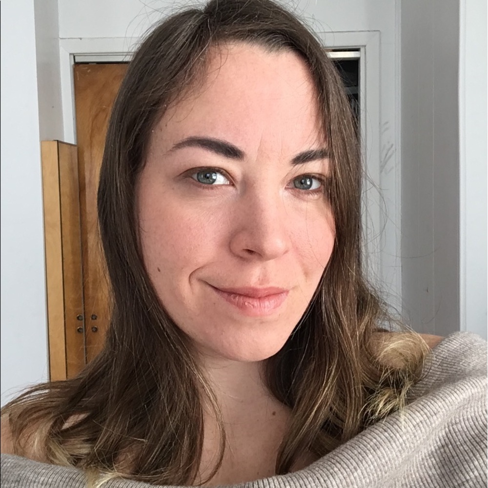 Meet your Posher, Briana
